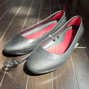 Black Crocs Iconic Comfort “Lina” Flats, US 8, EUR 38-39, UK 6